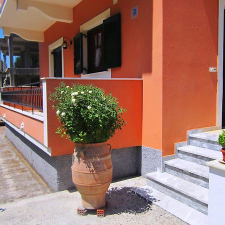 Varvara Studios & Apartments II Peroulades  Екстериор снимка
