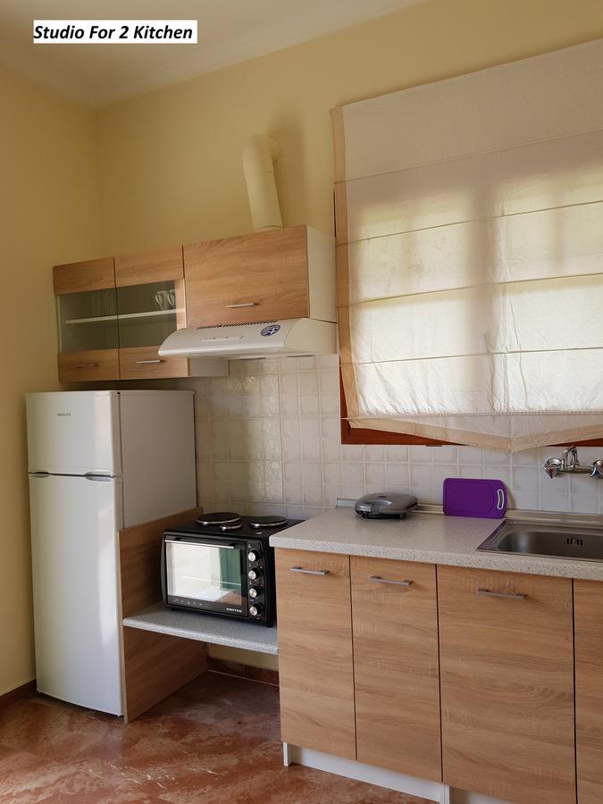 Varvara Studios & Apartments II Peroulades  Екстериор снимка